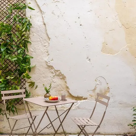 Boutik Boheme Le Jardin Montmartre Apartment Paris Exterior photo